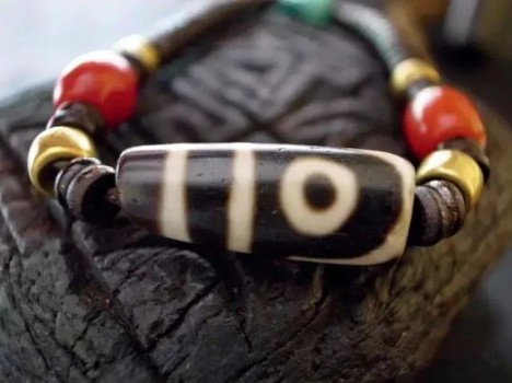 西藏永利教你如何辨别天珠真假