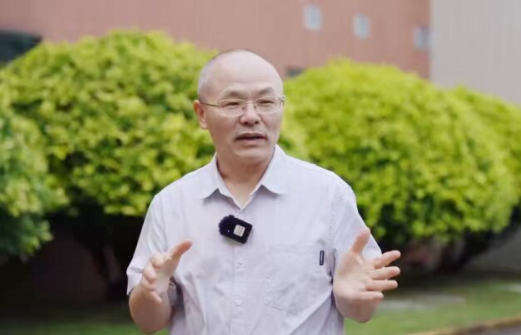 �ƽ� ����ҽ��Ĭ����������β�־��ף��ӼҼ��ɿ�ѧ��Ԥ���Խ�������